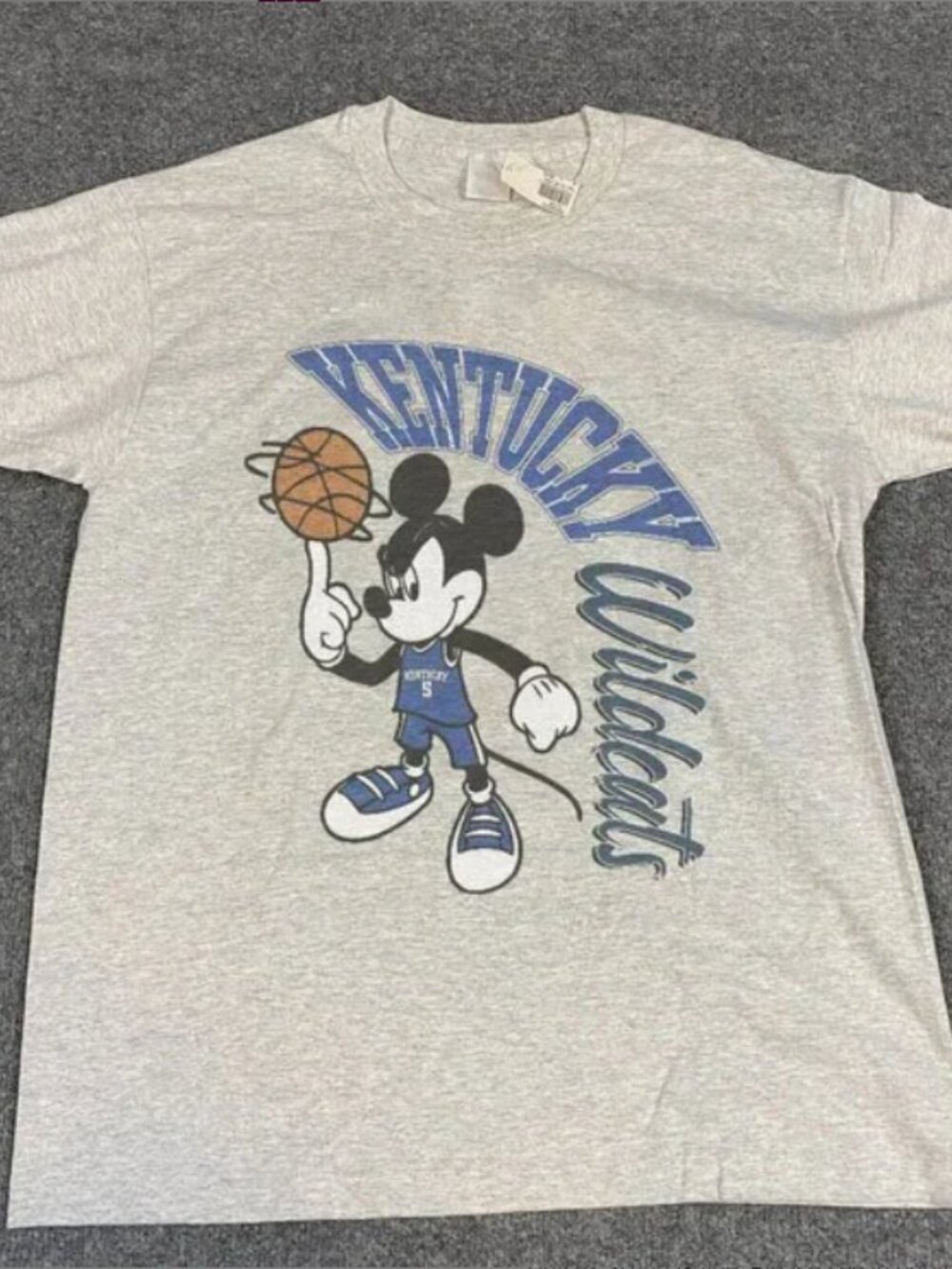 Vintage NCAA Kentucky Wildcats Mickey Basketball T Shirt, Kentucky Wildcats Tee